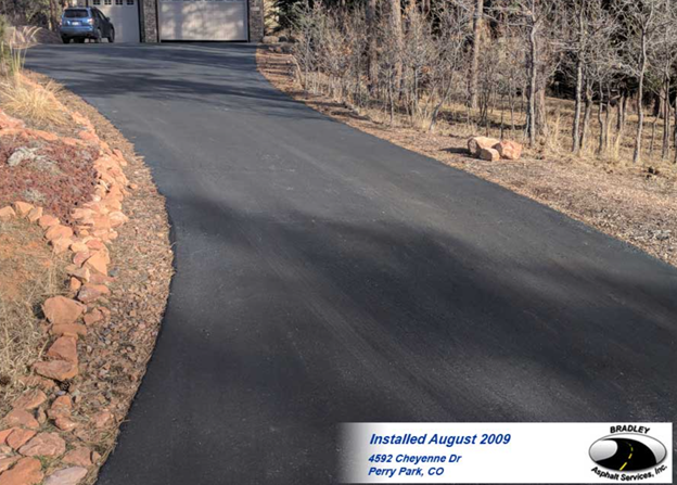 PLAN YOUR ASPHALT DRIVEWAY: CHOOSE A TRUSTED CONTRACTOR